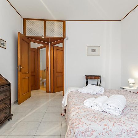 Palazzo Reale & Piazza Indipendenza Roomy Flat Palermo Exteriér fotografie