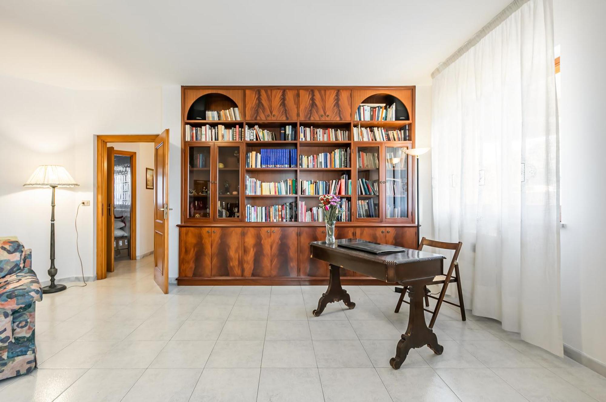 Palazzo Reale & Piazza Indipendenza Roomy Flat Palermo Exteriér fotografie